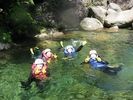 【鹿児島・屋久島】屋久島の自然を満喫!沢登り/シャワークライミング(半日コース)の様子