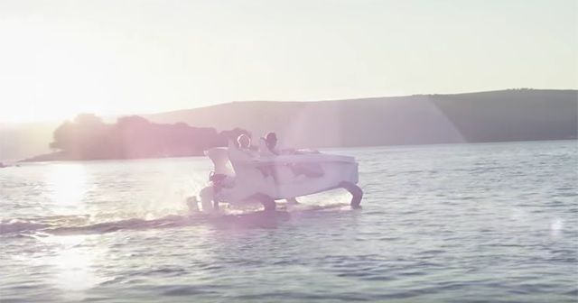 Quadrofoil hydrofoil electric watercraft Q2