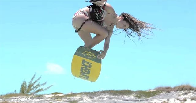 KITE BOARDING(カイトボード)