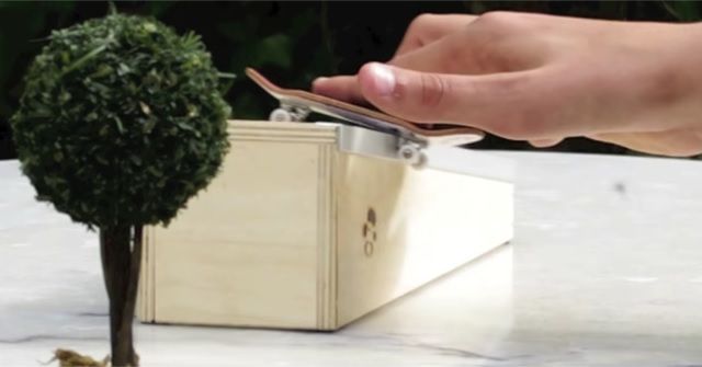 Finger Skateboard(フィンガースケートボード)