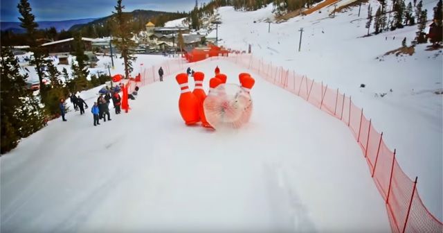 Human Bowling(ヒューマンボウリング)