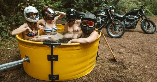 アウトドアフリーク必見!これがあればどこでもお風呂に浸かれる『NOMAD Collapsible Hot Tub and Coil Combo』!!