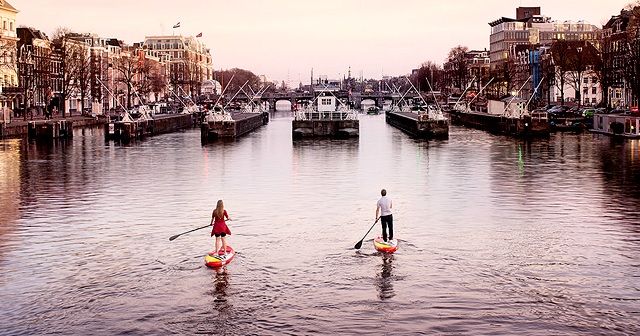 憧れのSUPトリップ。運河の街アムステルダムでSUPしたい!!
