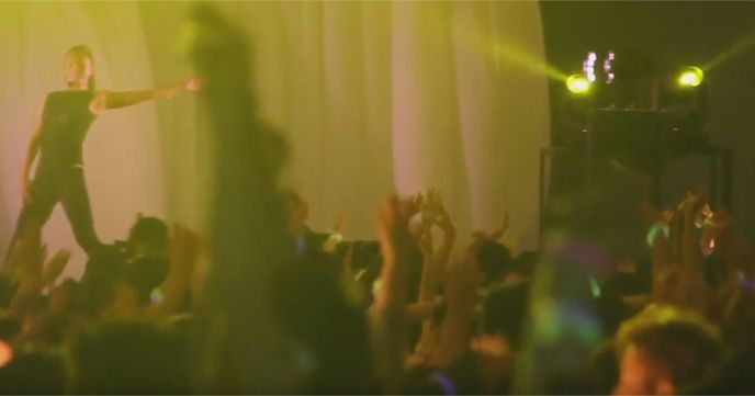 YOGA RAVE(ヨガレイヴ)