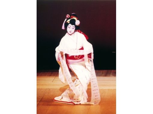 花柳奈丘日本舞踊研究所 のギャラリー