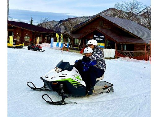 Y.O.G.C のギャラリー