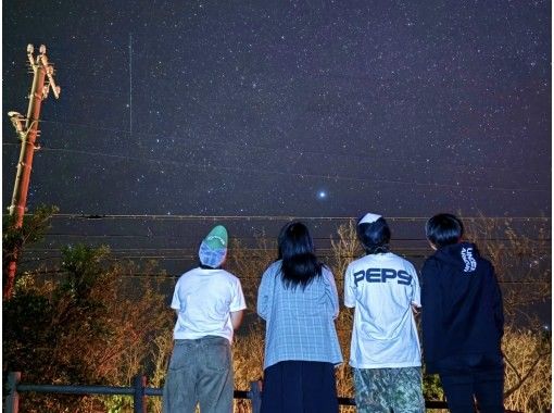 SUNDOGS のギャラリー