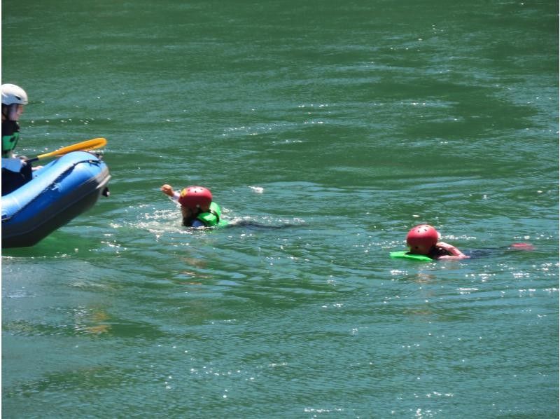 Rafting Naughty Boys のギャラリー