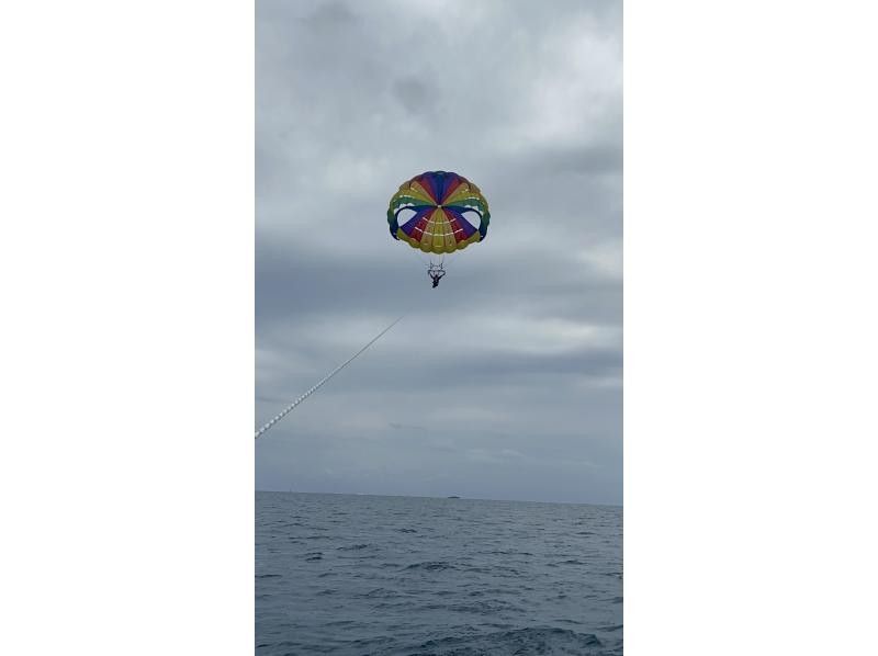 久高島VIVAパラセーリング のギャラリー