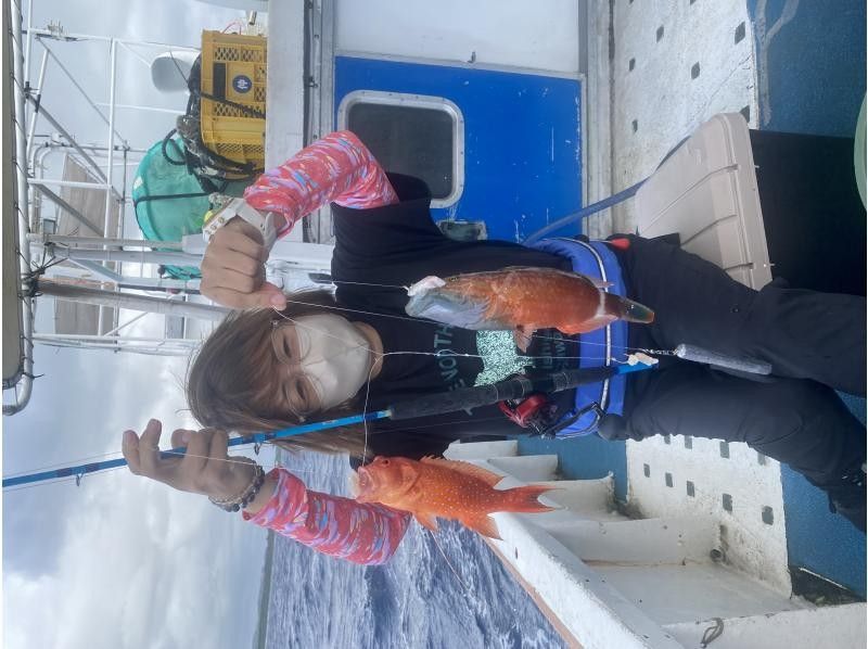 初心者専門釣り船フィッシュソング のギャラリー