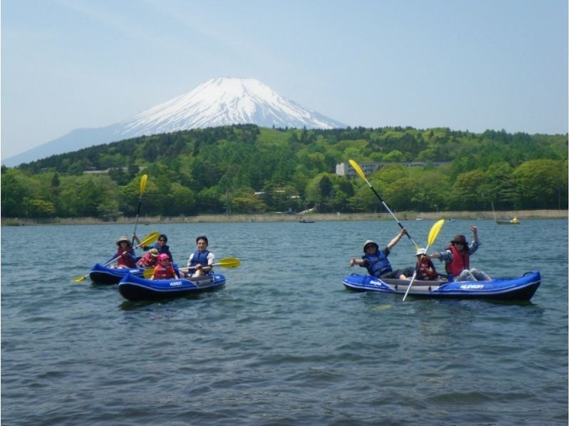 Take a walk on Lake Yamanaka !! For beginners, "Inflatable canoe experience" [April-before GW Oct. To Nov. End]の紹介画像