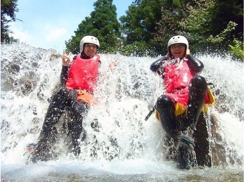 【岐阜】キャニオニング&長良川ラフティング・1日コース