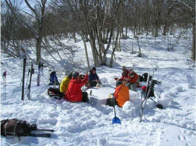 【長野・信州信濃】テレマークスキーレッスン(プライベート:半日コース)