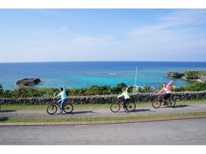 【沖縄・読谷】気分はのんびり、ペダルはしゃかりき！美ら島サイクリング〜オフロード＆ダウンヒル＆カントリーロードなど多彩な景観をMTBでGo！