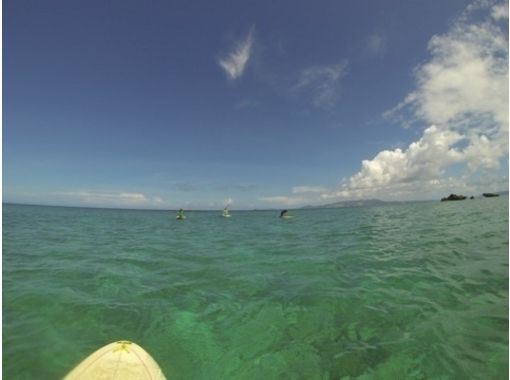 [Okinawa ・ Nakagami-gun] Take a walk on the wilderness! Feel free to SUP experience (stand-up paddle board) ★ 120 minutes course ★の画像