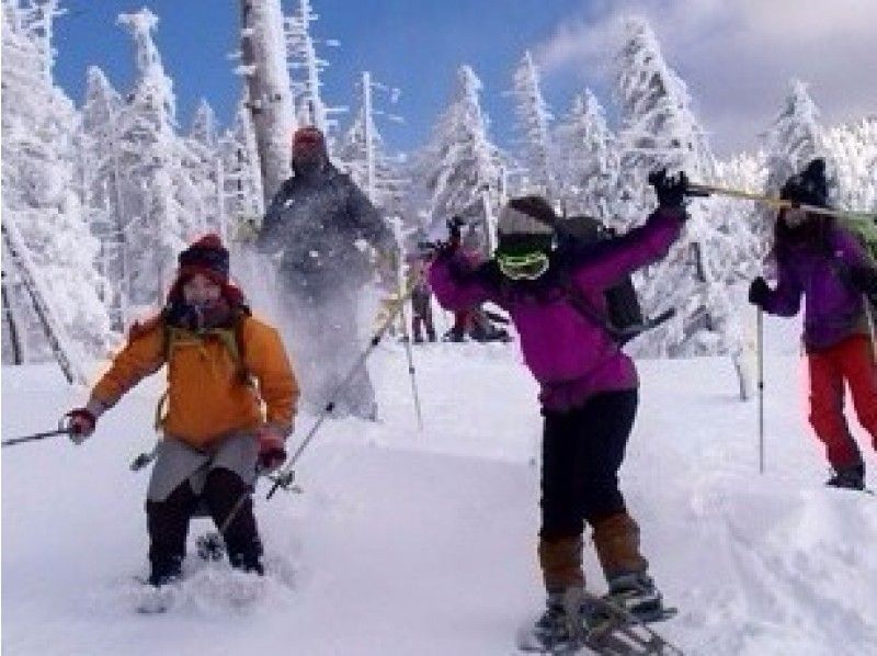 【長野・八ヶ岳】北八ヶ岳・縞枯山へ!スノーシュートレッキング!ランチ・ハンモック・写真サービス付き