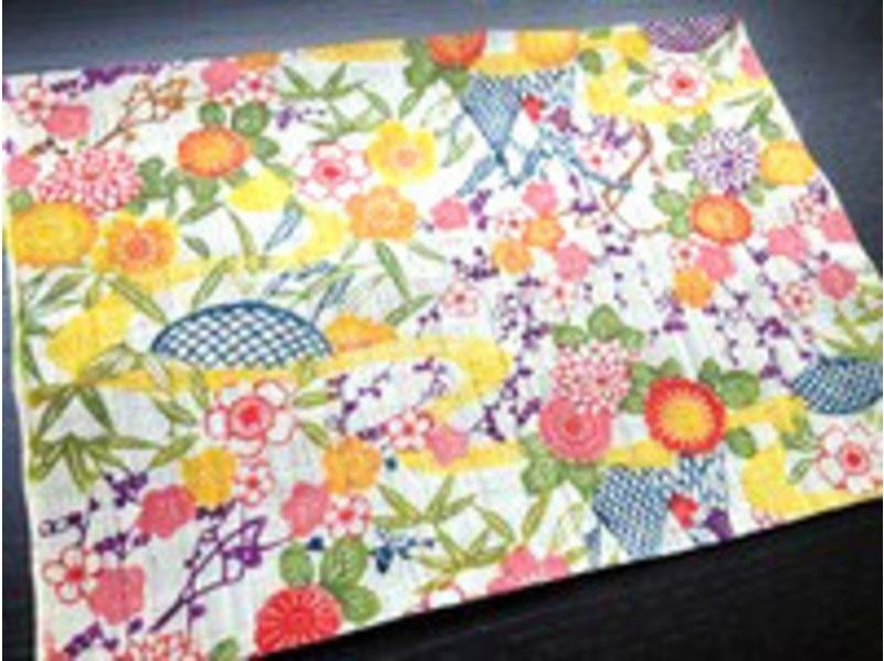 【沖縄・那覇首里】沖縄伝統の染め上げ技法　紅型染め体験