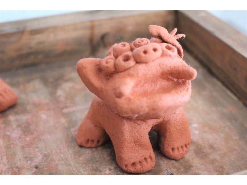 【沖縄・古宇利島・名護】満足感もひとしお！持ち帰りOK！シーサー作り体験【沖縄ドリンク付】