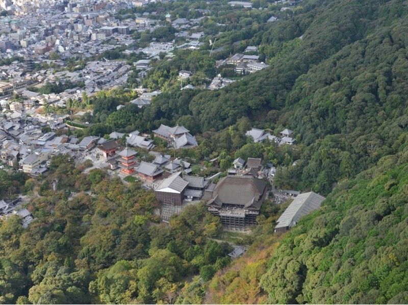 【京都府内】清水寺を上空から。ヘリコプター遊覧飛行体験【10分】