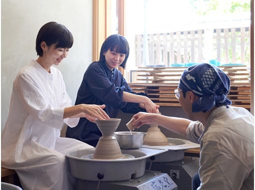 [Kyoto, Kiyomizu] Beginners welcome! Make your favorite shape! Standard plan for potter's wheel experience (25 minutes)の画像