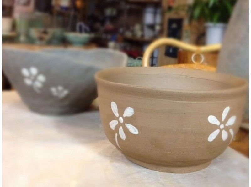 【大阪・桜川駅】駅近く！親子やカップルで絆を深めるペア陶芸体験～２名１組で１ｋgの粘土使用