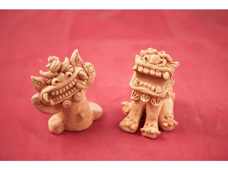 [หมู่บ้านโอกินาว่า Nakijin] ประสบการณ์การทำเครื่องปั้นดินเผา shisa! ขับรถ 7 นาทีจากพิพิธภัณฑ์สัตว์น้ำชูราอุมิ ★ยินดีต้อนรับผู้เริ่มต้น คู่รัก ผู้ปกครอง และเด็ก (รับจองจนถึงเช้าของวัน)の紹介画像