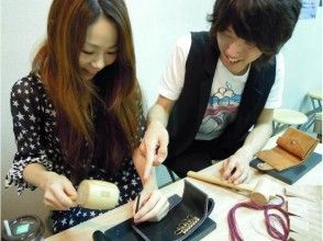 [兵庫·尼崎]推薦作為禮物！參加“正宗皮革工藝體驗課程”，選擇您自己的作品 - 從車站步行2分鐘☆歡迎團體♪♪