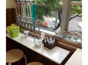 [Hyogo Prefecture, Kobe City]Perfume making experience “Original Eau De Toilette” (1 hour) wearing your favorite scentの画像