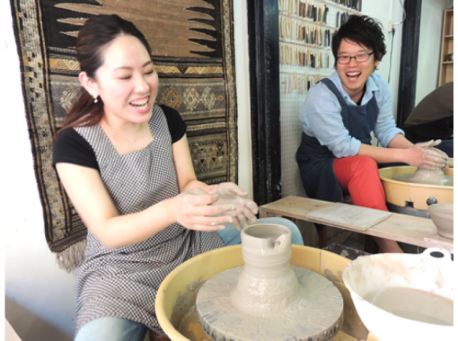 [East Kyoto-platinum] gratitude pottery! Electric potter's wheel bridal pottery plan! movie data service! On the day reservation is possibleの画像