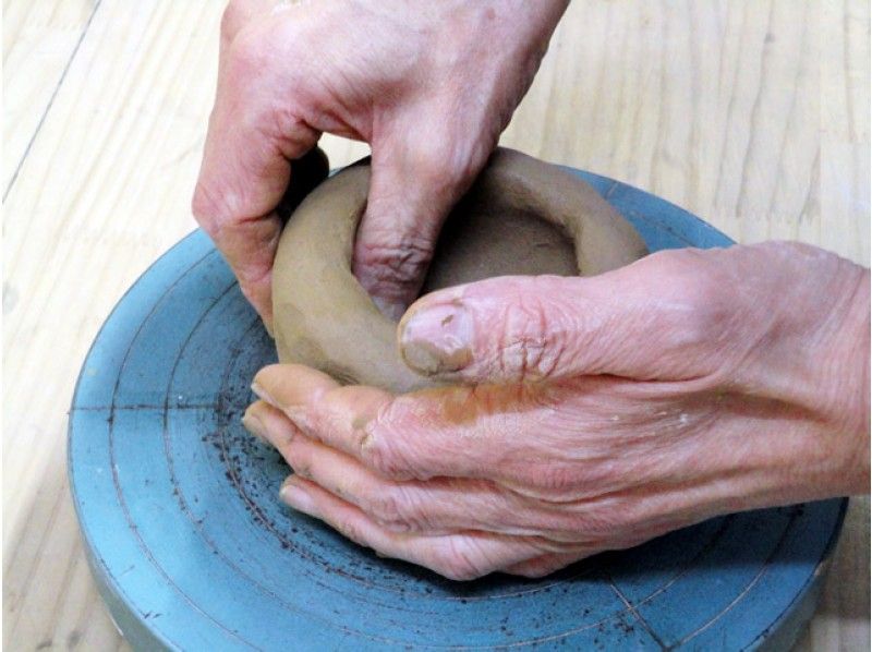 【新潟・長岡市】陶芸体験～粘土はたっぷり1㎏！ 初心者向け「手びねり体験プラン」駅より送迎あり！
