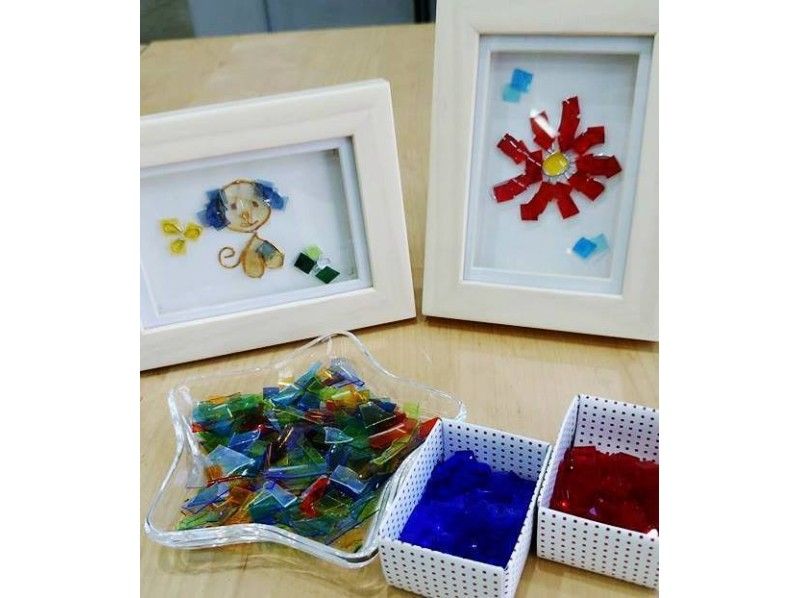 Painting creative to make with [Gunma Prefecture glass picture glass! Introduction image of glass picture experience