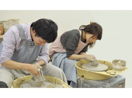 [京都/中京區]陶藝體驗-用電動輪製作成熟的作品！從二條站步行4分鐘！手工確定！の画像