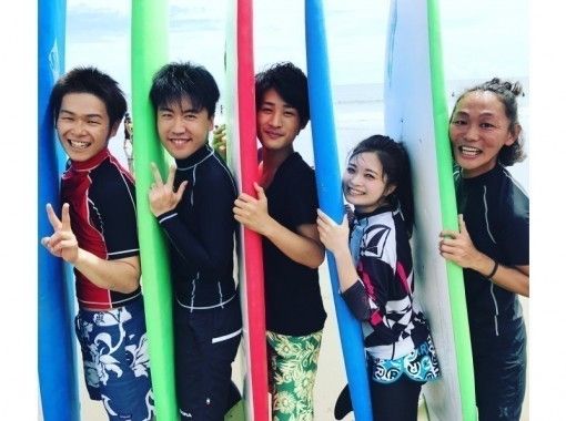 [Tokushima City/Naruto] Surfing school trial lesson ♪ You can ride a wave even for the first time!の画像