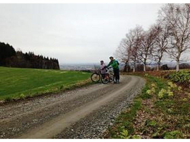 【北海道・札幌長沼】MTBサイクリングスペシャルツアー長沼田園地帯MTB＆ファームレストランでランチ