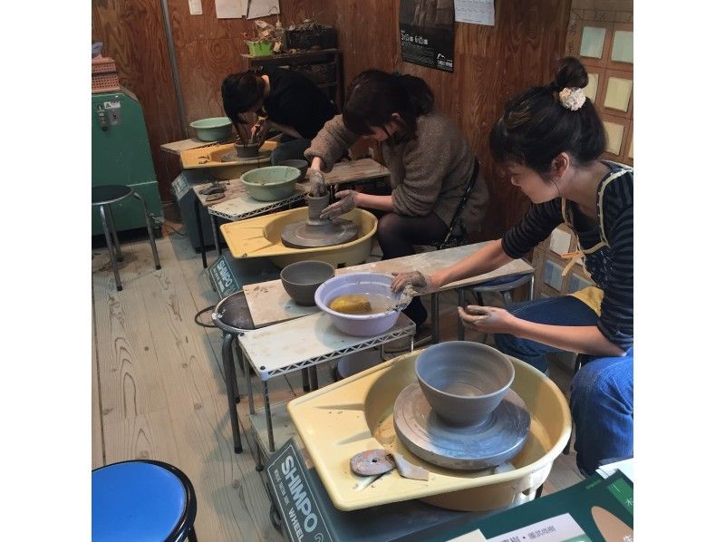 【福岡県・東区】電動ろくろを使って陶芸体験をしよう！５才から体験できます！