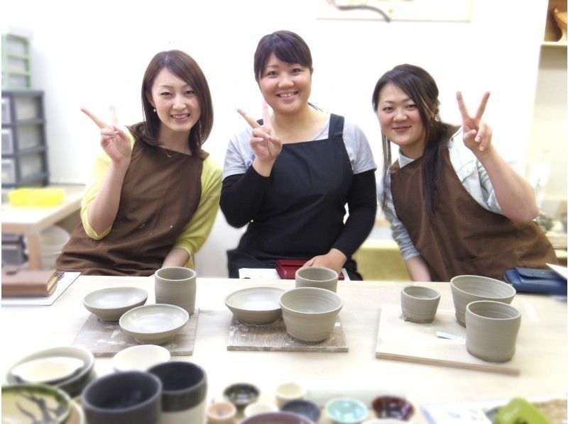 【神奈川・横浜】初心者でも陶芸家気分を楽しめる本格的電動ろくろ体験~制作個数制限無し!当日予約OK!