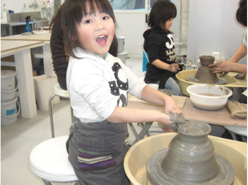 【石川・金沢】楽しく手びねり陶芸体験★小さなお子様も安心!の紹介画像