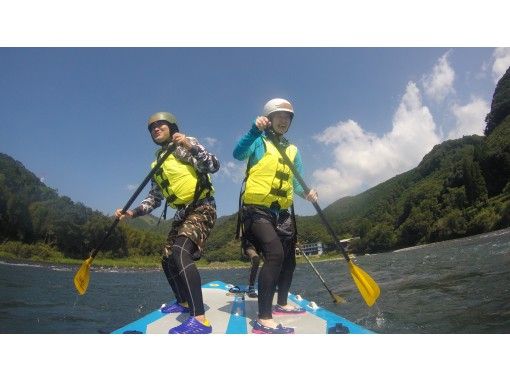 [Kumamoto Kuma River] can be in the torrent is only here! Monster SUP experience! [Extra large SUP (Course afternoon)の画像