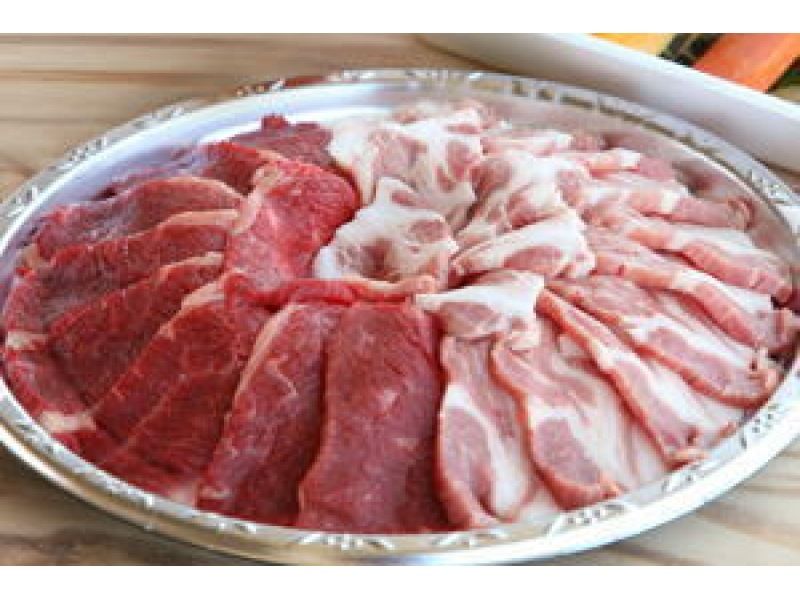 【三重・伊勢】手ぶらでバーベキュー！[国産牛肉＆豚肉+フランクフルト+季節の野菜3種セット]