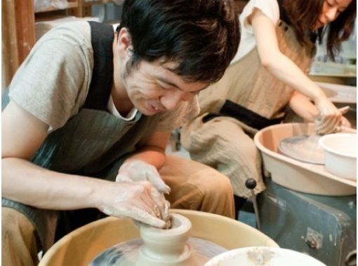 [大阪南森町]整天隨意體驗陶器！用電動搖桿製作您最喜歡的物品！歡迎來到車站的初學者！の画像