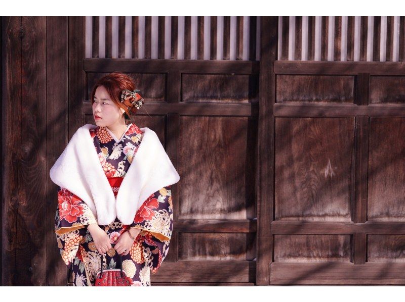 小樽駅直ぐの着物レンタル～伝統的な着物で小樽観光を！人気の３時間コースの紹介画像