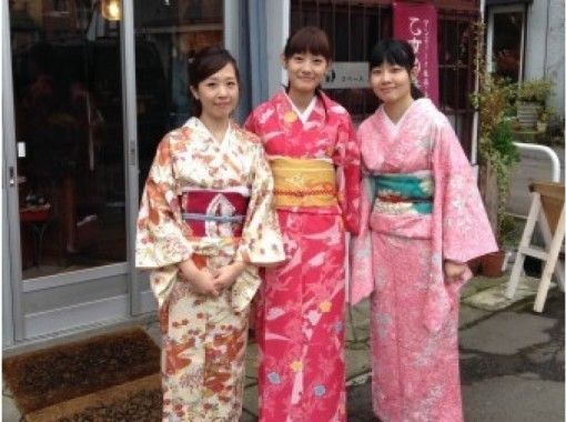 슈퍼 서머 세일 2024 오타루역 근처의 기모노 렌탈~전통적인 기모노로 일본옷 미인으로 변신! 충분히 하루 코스の画像