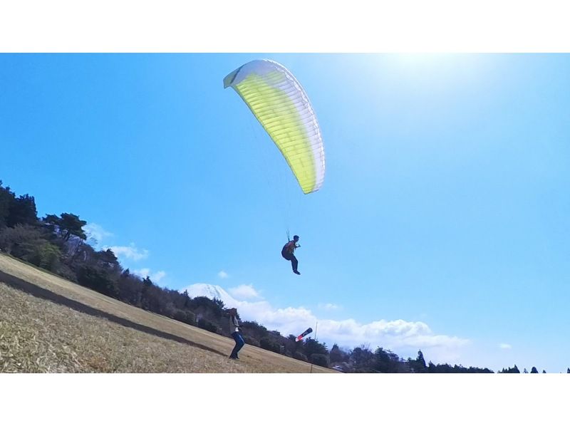 【静岡・朝霧高原・富士山・パラグライダー】一人で挑戦する。遊ぶように学び、学ぶように遊ぶ。澄んだ空で楽しくアップデート！の紹介画像