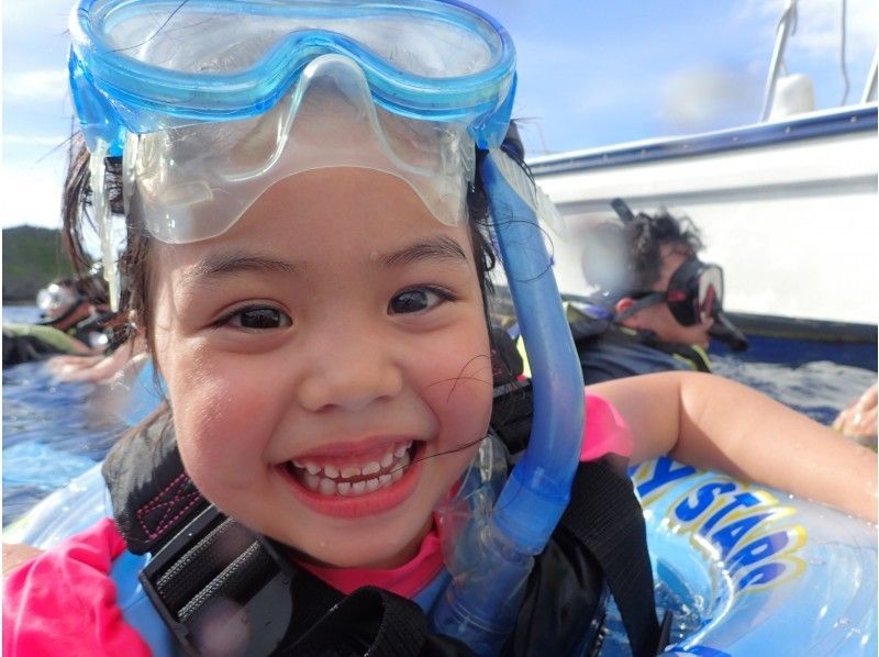 【2歳から参加OK!青の洞窟ボートシュノーケリングツアー】お写真プレゼント・餌付無料