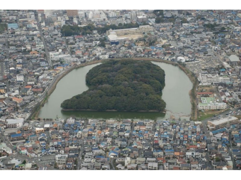 【大阪・八尾】ヘリコプターで大阪・堺市の古墳群を遊覧しよう!(堺コース)