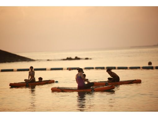 [Southern Okinawa/30 minutes from Naha] Limited to one group! Luxurious beach with beautiful sunrise! Sunrise SUP yoga on the east coastの画像