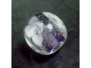 [東京/練馬]彩色玻璃“ Tombo球手工製作體驗”中的波斯菊，含1個免費配件！從練馬站步行3分鐘