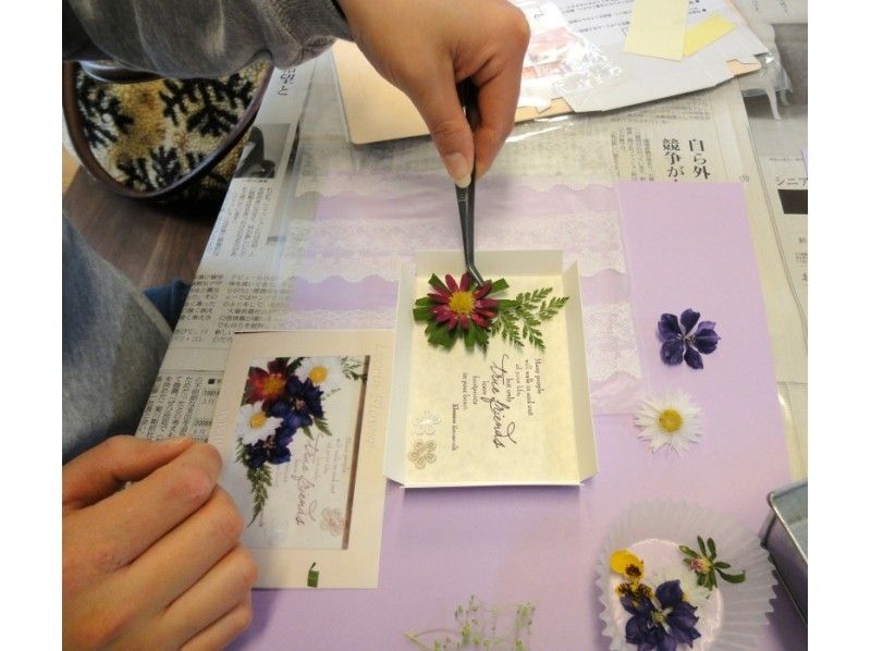 [나라·平群] 오랫동안 아름다움을 즐길 수있다! 꽃의 보석 상자 레칸 플라워 만들기の紹介画像