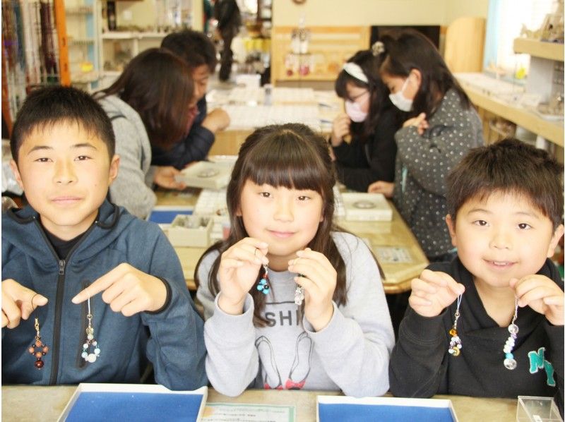 [โทจิกิ・ Nasu] ☆สร้อยข้อมือหินธรรมชาติ·ทำสายรัดเด็กวางแผน☆ [70 รายการ·ประมาณ 60 นาที]の紹介画像