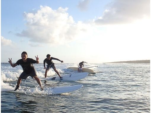 [ 오키나와 남부] 체험만으로는 물건 부족하다! 서핑 초보자 코스の画像